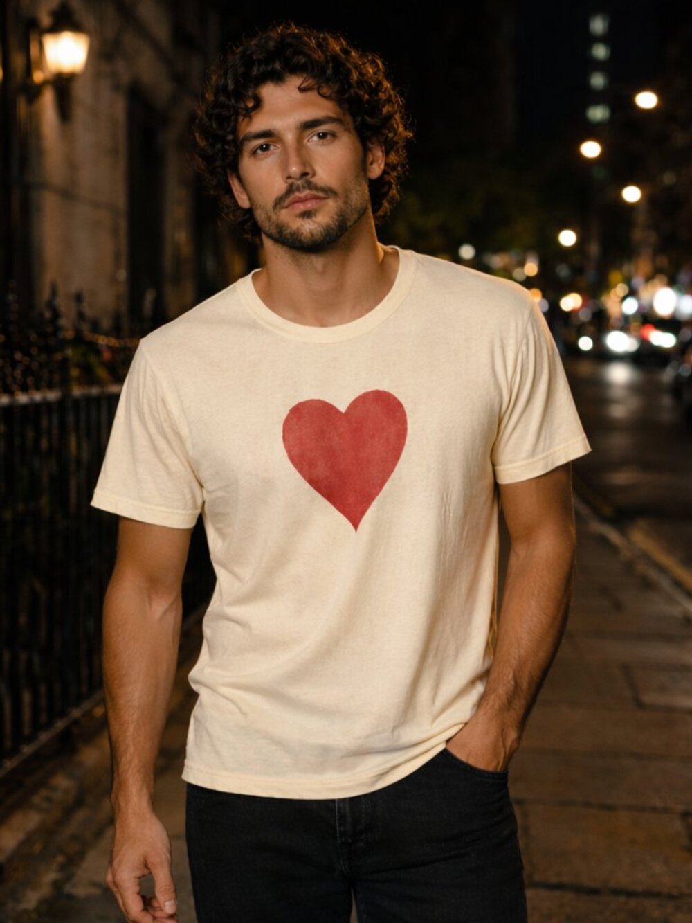 Imogene + Willie Heart Basic Graphic Tee Shirt Cream Red Everyday Cotton Casual